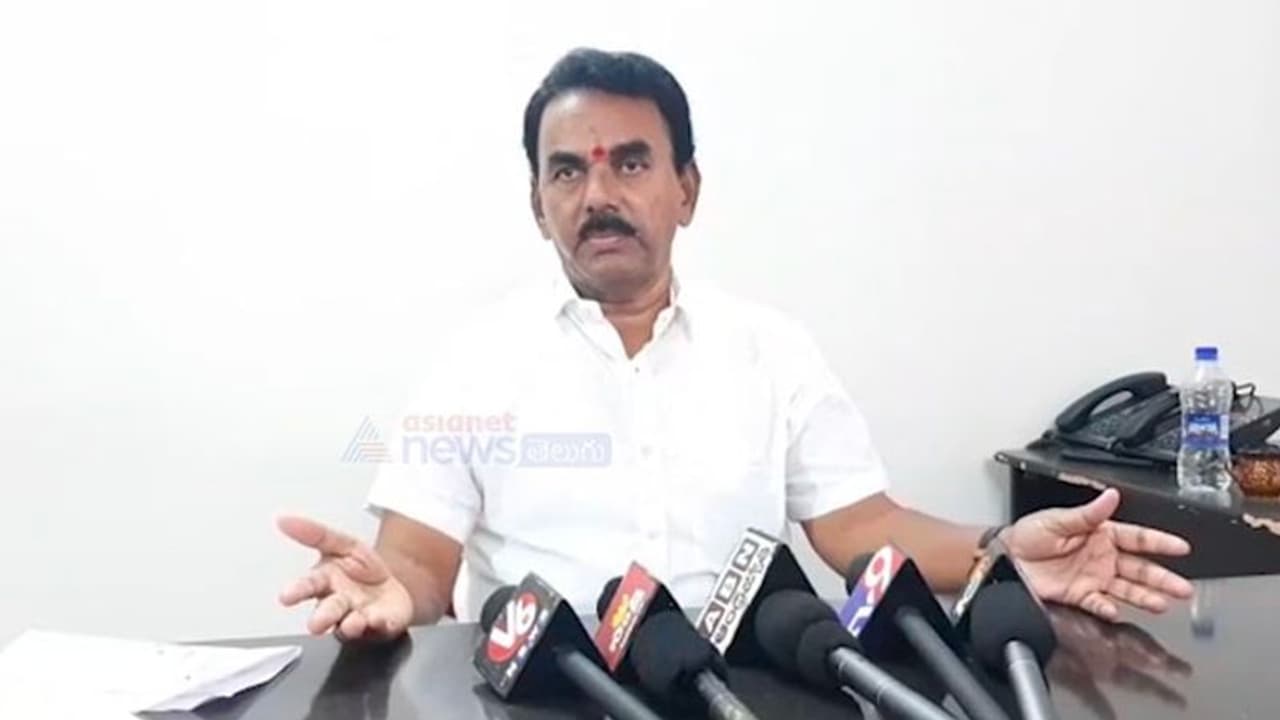 పంట నష్టపోయిన ప్రతి ఎకరాకు రూ. 10 వేల నుంచి రూ .15 వేల పరిహారం: మంత్రి జూపల్లి పంట నష్టపోయిన ప్రతి ఎకరాకు రూ. 10 వేల నుంచి రూ .15 వేల పరిహారం: మంత్రి జూపల్లి