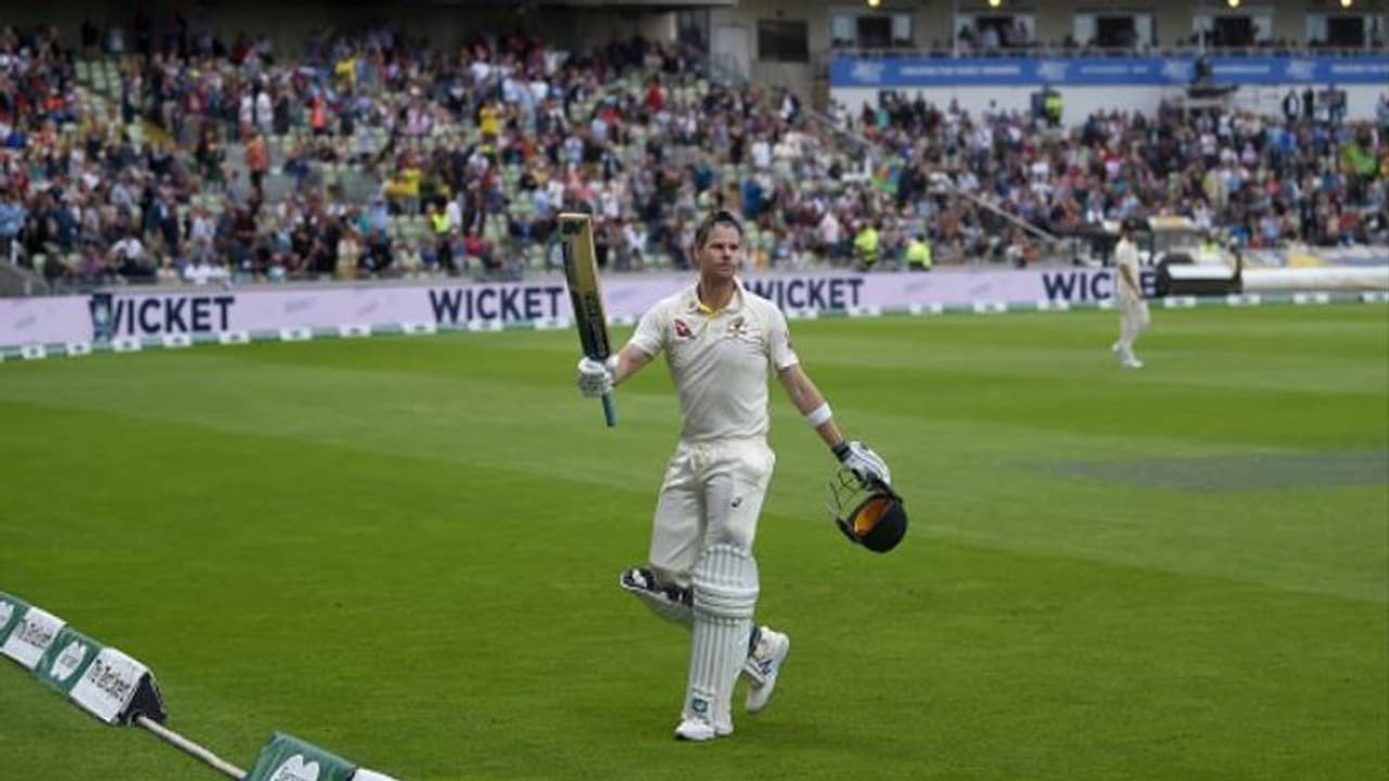 চাই ৩০৪ রান, ব্র্যাডম্যানের রেকর্ডের সামনে দাঁড়িয়ে স্টিভ স্মিথ চাই ৩০৪ রান, ব্র্যাডম্যানের রেকর্ডের সামনে দাঁড়িয়ে স্টিভ স্মিথ