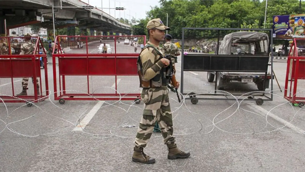 यूएन का पाकिस्तान को झटका, कहा भारत पाक बातचीत से सुलझाएं कश्मीर मुद्दा यूएन का पाकिस्तान को झटका, कहा भारत पाक बातचीत से सुलझाएं कश्मीर मुद्दा