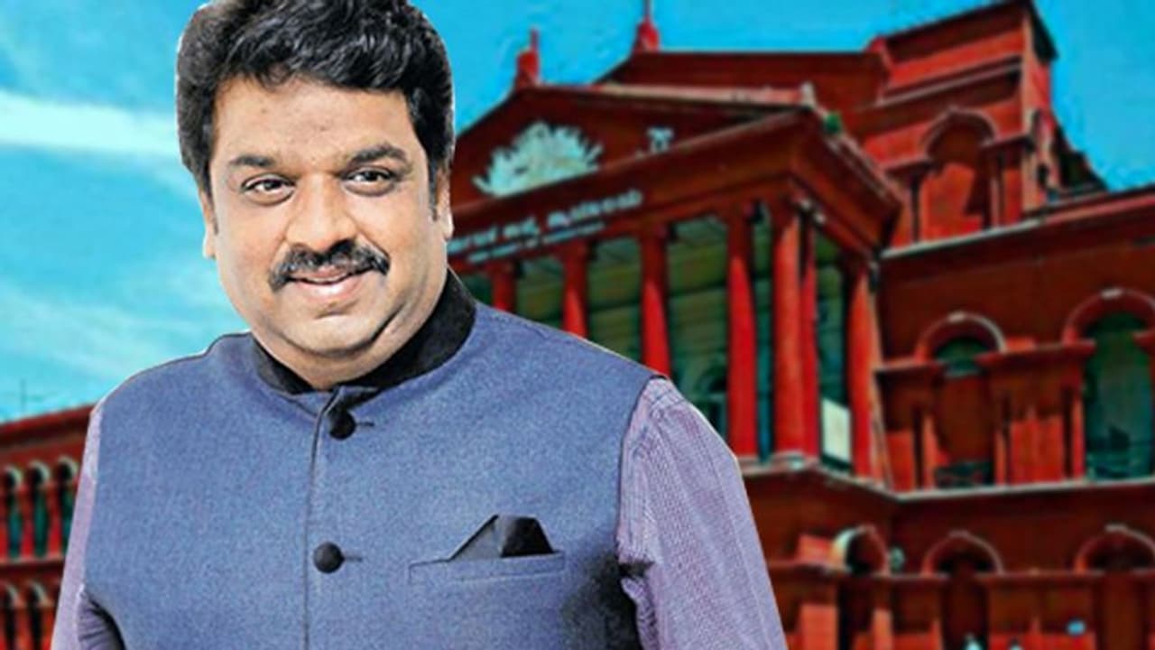 ನಾತಿಚರಾಮಿಗೆ ರಾಷ್ಟ್ರ ಪ್ರಶಸ್ತಿ ವಿವಾದ: ದಯಾಳ್ ಅರ್ಜಿ ವಜಾ ಮಾಡಿದ ಹೈಕೋರ್ಟ್