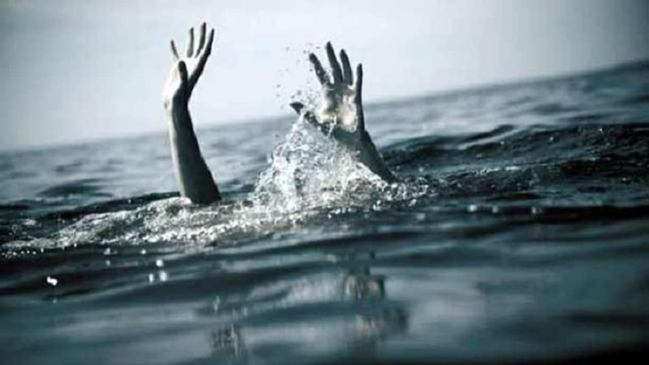 സ്പെയിനിലേക്ക് കടക്കാൻ ശ്രമം; ബോട്ട് മറിഞ്ഞ് 44 പാകിസ്ഥാൻ പൗരന്മാർക്ക് ദാരുണാന്ത്യം