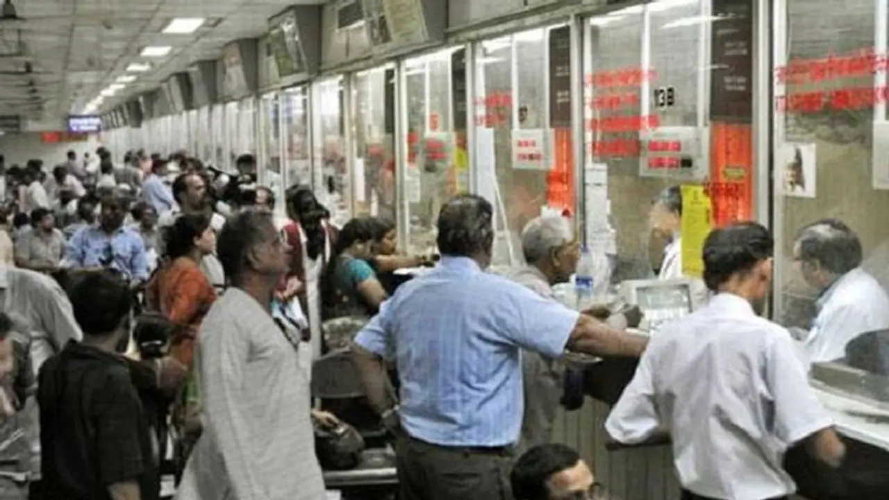 ஒரு சில நிமிடங்களில் விற்று தீர்ந்த பொங்கல் ரயில் டிக்கெட்.! ஏமாற்றத்தில் பயணிகள் அடுத்த திட்டம் என்ன.? ஒரு சில நிமிடங்களில் விற்று தீர்ந்த பொங்கல் ரயில் டிக்கெட்.! ஏமாற்றத்தில் பயணிகள் அடுத்த திட்டம் என்ன.?