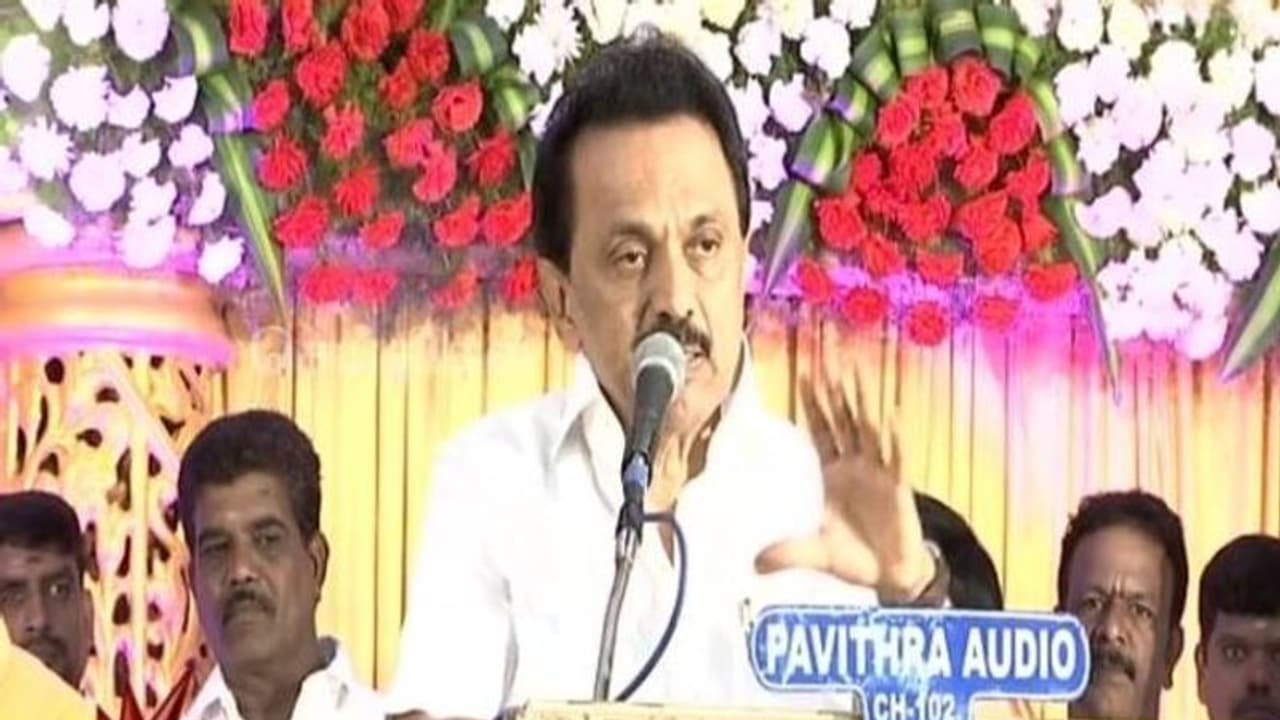 அதனால நான் பட்ட கஷ்டங்கள் இருக்கே ? கல்யாண விழாவில் உருக்கமாக ஃப்ளாஷ்பேக் சொன்ன ஸ்டாலின்