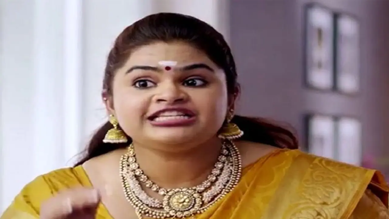 లేడి కమెడియన్ షాకింగ్ లుక్.. ఎంత నాజూగ్గా మారిందో తెలుసా!