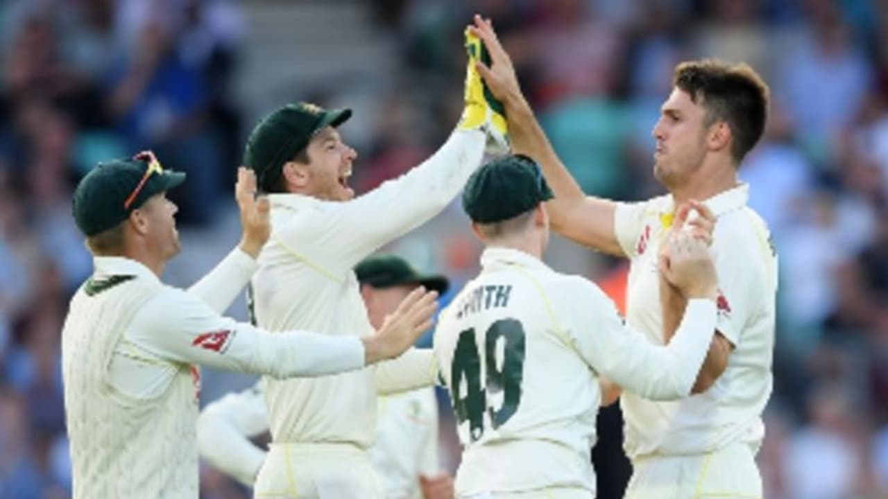 ಆ್ಯಷಸ್ ಕದನ: ಆಸ್ಟ್ರೇಲಿಯಾ ವೇಗಿಗಳ ದಾಳಿಗೆ ಕುಸಿದ ಇಂಗ್ಲೆಂಡ್