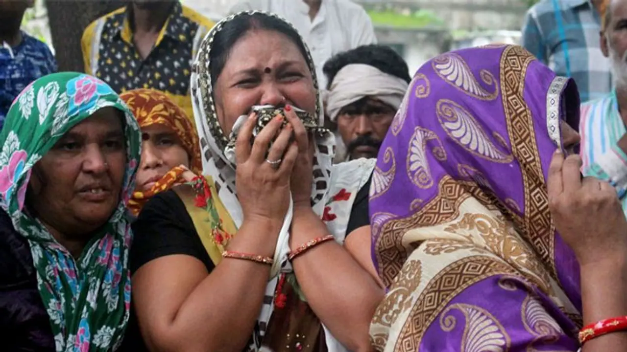 भोपाल नाव हादसा: 20 सेकंड में गणेश प्रतिमा के संग ही तालाब में डूब गए 11 लोग भोपाल नाव हादसा: 20 सेकंड में गणेश प्रतिमा के संग ही तालाब में डूब गए 11 लोग