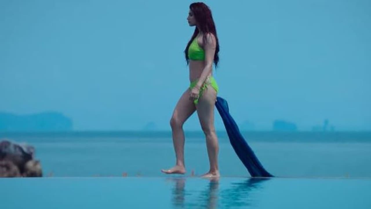 விஷாலின் ’ஆக்‌ஷன்’படத்தையும் விட்டுவைக்காத தமிழ்ராக்கர்ஸ்...கண்முன்னே திருட்டுப்பயல்கள்...கொந்தளிக்கும் இயக்குநர்...