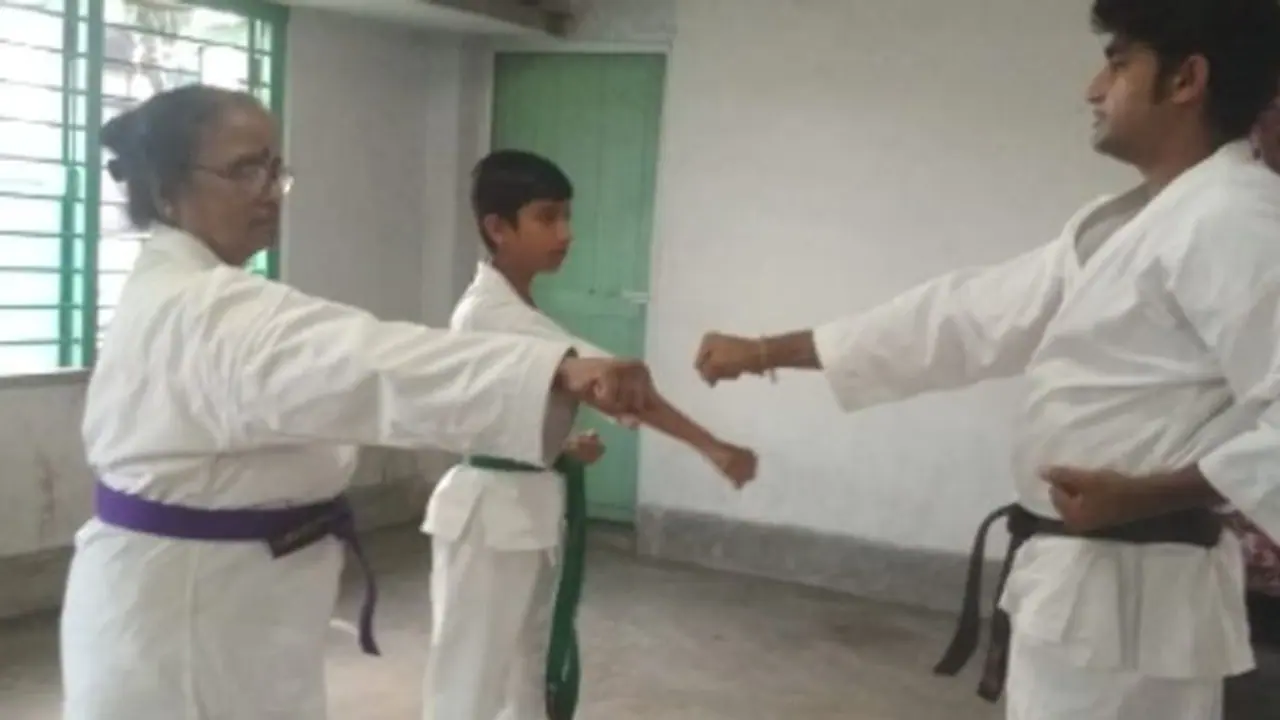 ಬೆಂಗ್ಳೂರಲ್ಲಿ ನಡೆದ ರಿಪಬ್ಲಿಕ್ ಡೇ ಕರಾಟೆ ಕೂಟಕ್ಕೆ ಯಶಸ್ವಿ ತೆರೆ ಬೆಂಗ್ಳೂರಲ್ಲಿ ನಡೆದ ರಿಪಬ್ಲಿಕ್ ಡೇ ಕರಾಟೆ ಕೂಟಕ್ಕೆ ಯಶಸ್ವಿ ತೆರೆ