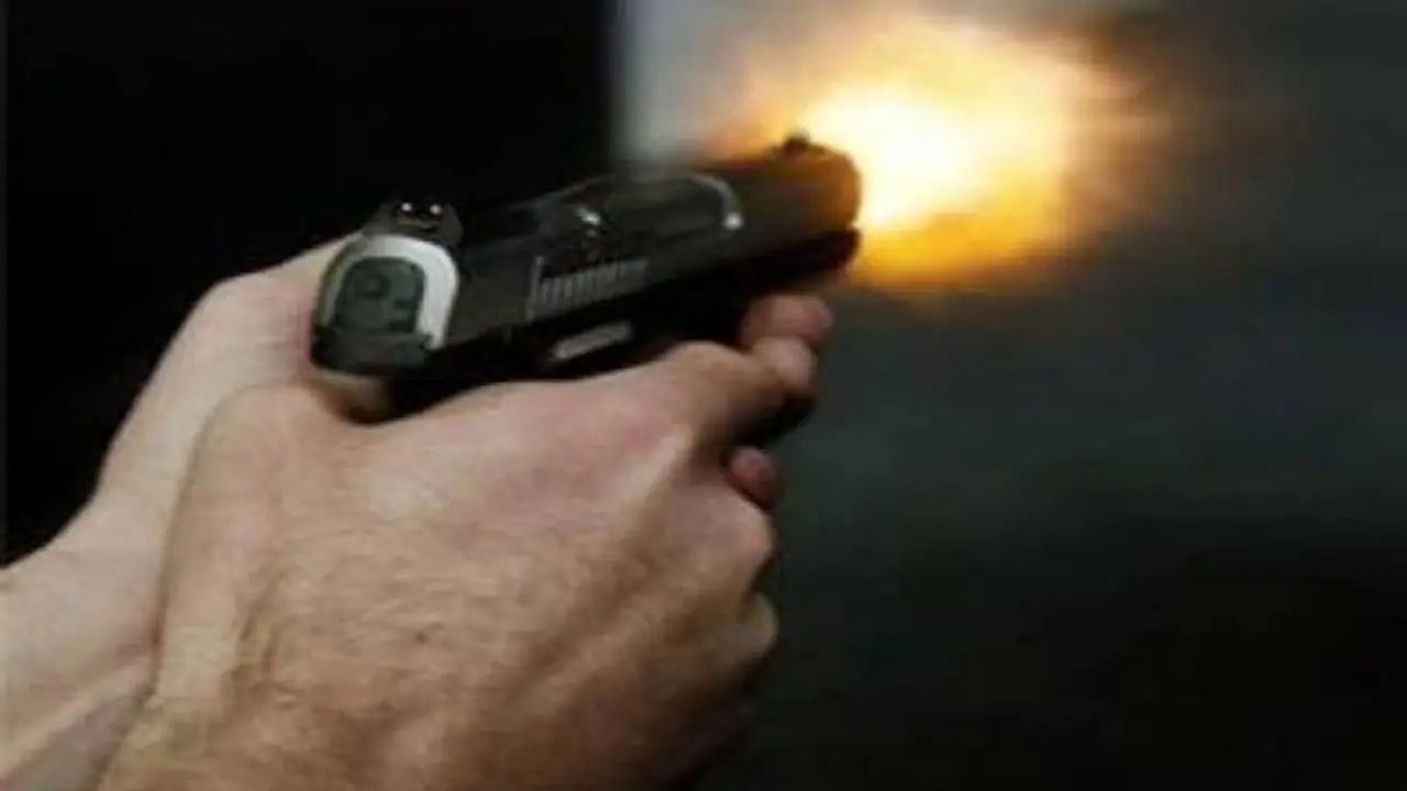 बिहार में बाइक सवार बदमाशों का आतंक, दिन दहाड़े उठाया खौफनाक कदम