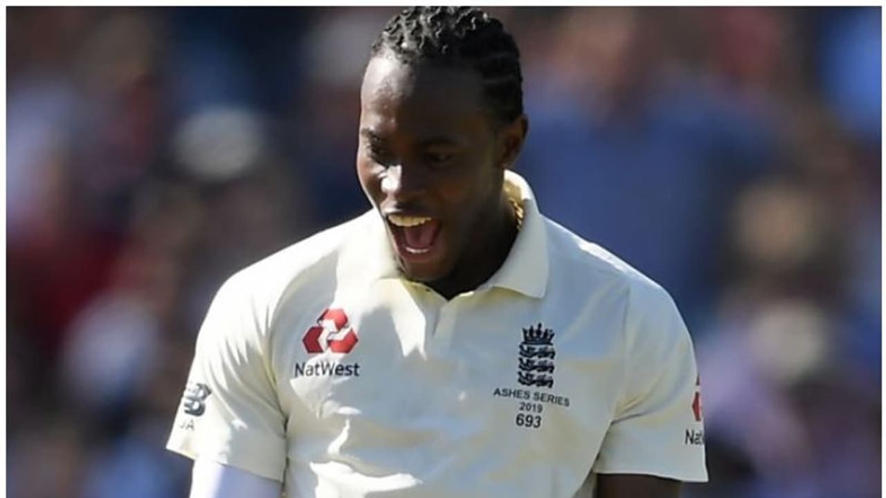 சதத்தை தவறவிட்ட ஸ்மித்.. ஆர்ச்சரிடம் சரணடைந்த ஆஸ்திரேலியா.. வெற்றி வாய்ப்பை வசப்படுத்துமா இங்கிலாந்து..? சதத்தை தவறவிட்ட ஸ்மித்.. ஆர்ச்சரிடம் சரணடைந்த ஆஸ்திரேலியா.. வெற்றி வாய்ப்பை வசப்படுத்துமா இங்கிலாந்து..?