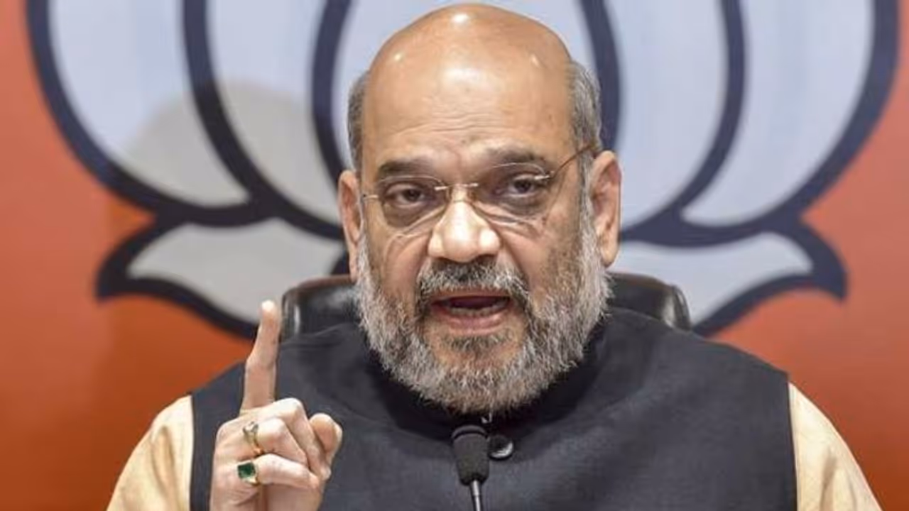 In poll bound Jharkhand, Amit Shah sounds the poll bugle