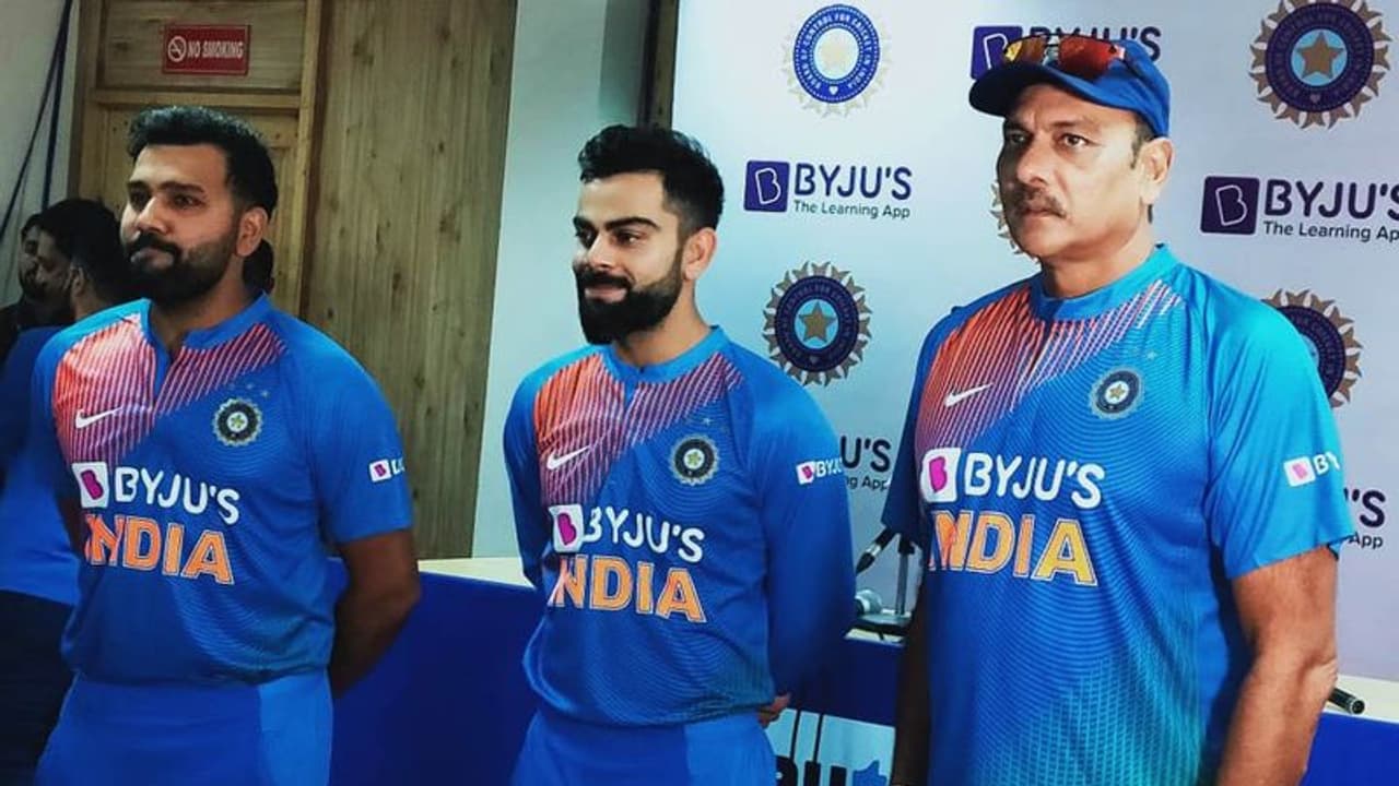 ബൈജൂസിനെതിരെ ബിസിസിഐ! കോടികളുടെ വീഴ്ച്ച വരുത്തിയതായി റിപ്പോര്ട്ട്, മറുപടി നല്കാന് രണ്ടാഴ്ച്ച സമയം ബൈജൂസിനെതിരെ ബിസിസിഐ! കോടികളുടെ വീഴ്ച്ച വരുത്തിയതായി റിപ്പോര്ട്ട്, മറുപടി നല്കാന് രണ്ടാഴ്ച്ച സമയം