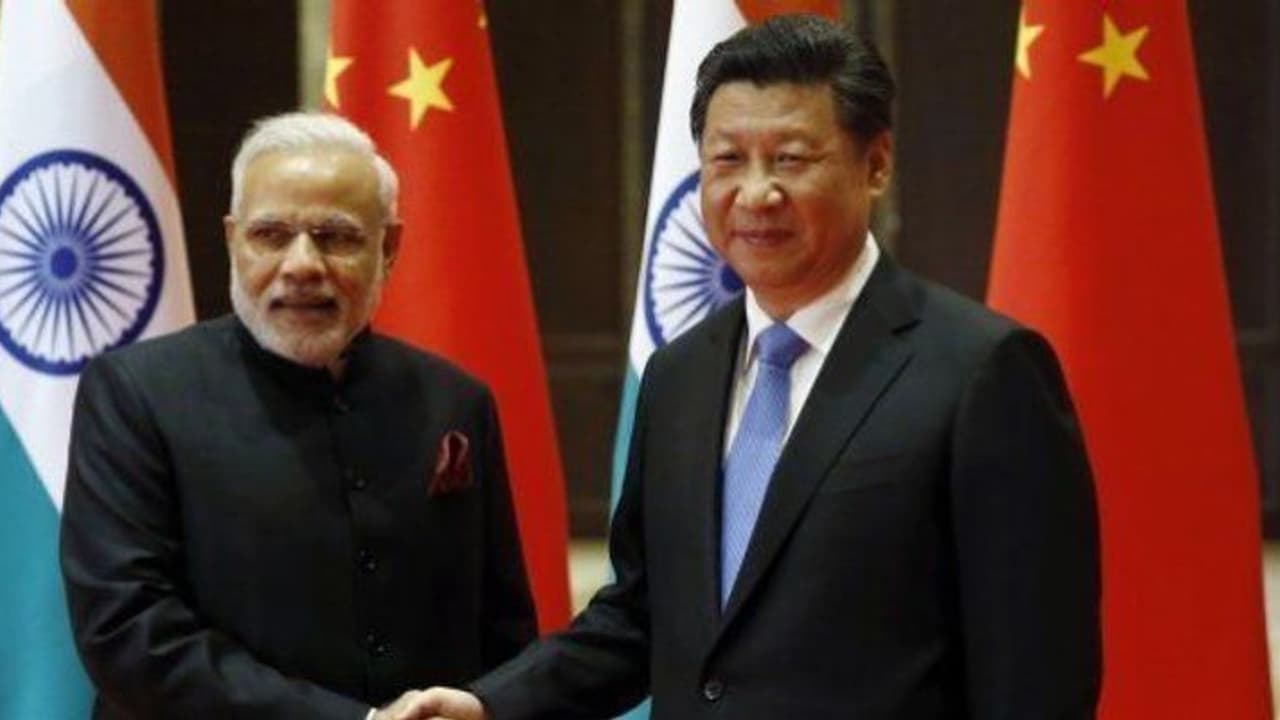 కేపిటల్ ‘మానియా’ ఇక చాలు: దృష్టి తీరానికి చేరాలి కేపిటల్ ‘మానియా’ ఇక చాలు: దృష్టి తీరానికి చేరాలి