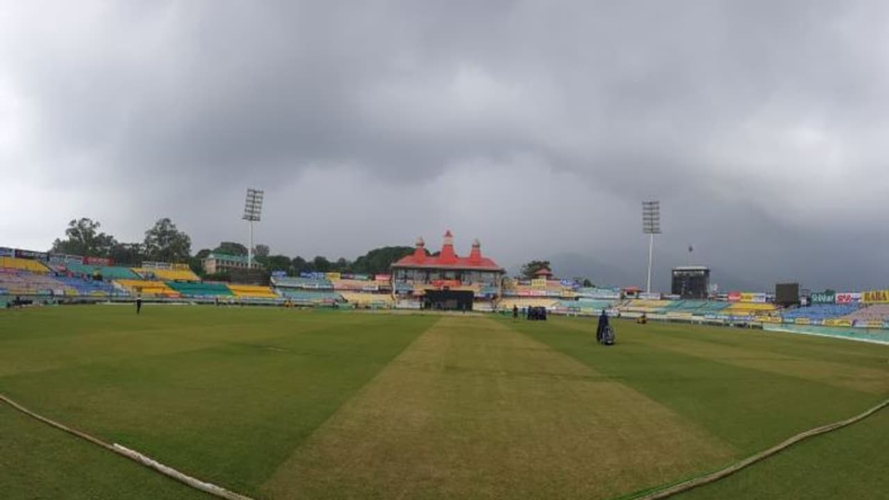 IPL 2023: 9 ఏళ్ల తర్వాత ధర్మశాలలో ఐపీఎల్.. సరికొత్త డ్రైనేజీ వ్యవస్థ, సబ్ ఎయిర్ సిస్టమ్ (వీడియో) IPL 2023: 9 ఏళ్ల తర్వాత ధర్మశాలలో ఐపీఎల్.. సరికొత్త డ్రైనేజీ వ్యవస్థ, సబ్ ఎయిర్ సిస్టమ్ (వీడియో)