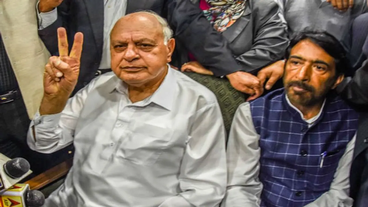 ফারুক আবদুল্লাহ কেন গৃহবন্দি, কেন্দ্রীয় সরকারকে নোটিশ সুপ্রিম কোর্টের