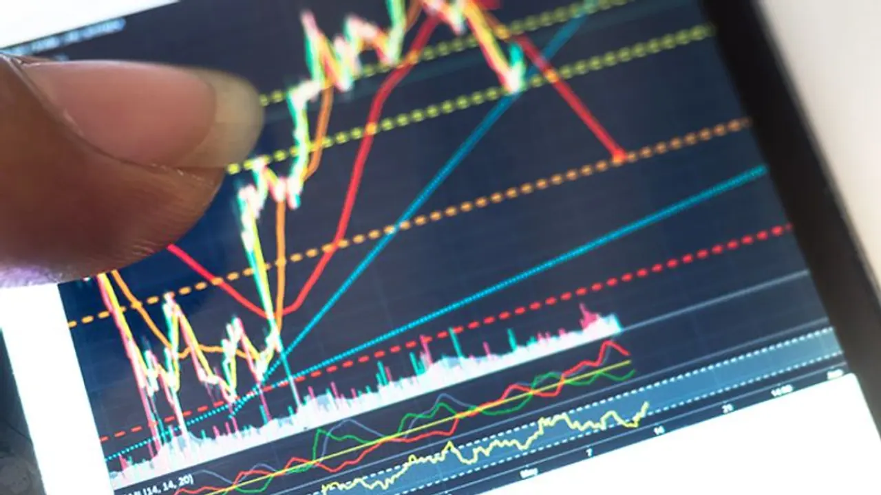 IT stocks fall: Sensex, Nifty open on a cautious note