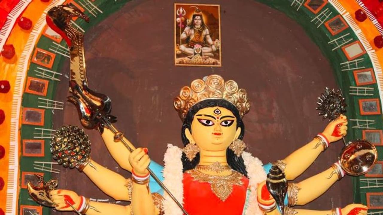 অন্ধকার জগতে আলোর ঠিকানা আনন্দমন্দির অন্ধকার জগতে আলোর ঠিকানা আনন্দমন্দির