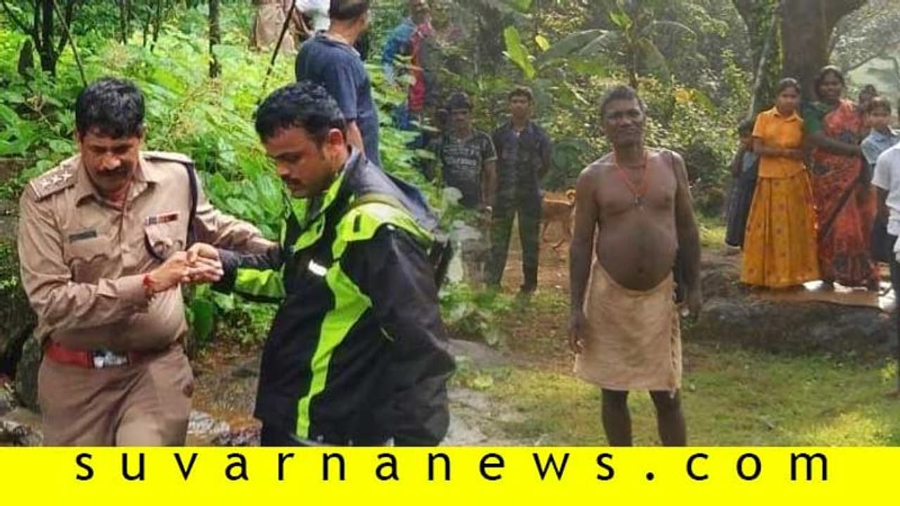 ಅಧಿಕಾರಿಗಳೇ ಕಳೆದುಹೋದ ಕಾಡಿನಲ್ಲಿ ಮಕ್ಕಳಿಗೇಕೆ 16 ಕಿ.ಮಿ ನಡೆಯುವ ಶಿಕ್ಷೆ? ಅಧಿಕಾರಿಗಳೇ ಕಳೆದುಹೋದ ಕಾಡಿನಲ್ಲಿ ಮಕ್ಕಳಿಗೇಕೆ 16 ಕಿ.ಮಿ ನಡೆಯುವ ಶಿಕ್ಷೆ?