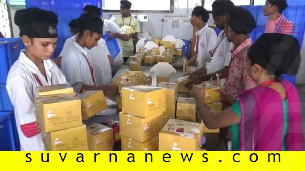 ಮೋದಿ ಜನ್ಮದಿನ ಹಿನ್ನೆಲೆ ದಾಖಲೆಯ 700 ಅಡಿ ಉದ್ದದ ಕೇಕ್‌ ತಯಾರಿಕೆ!