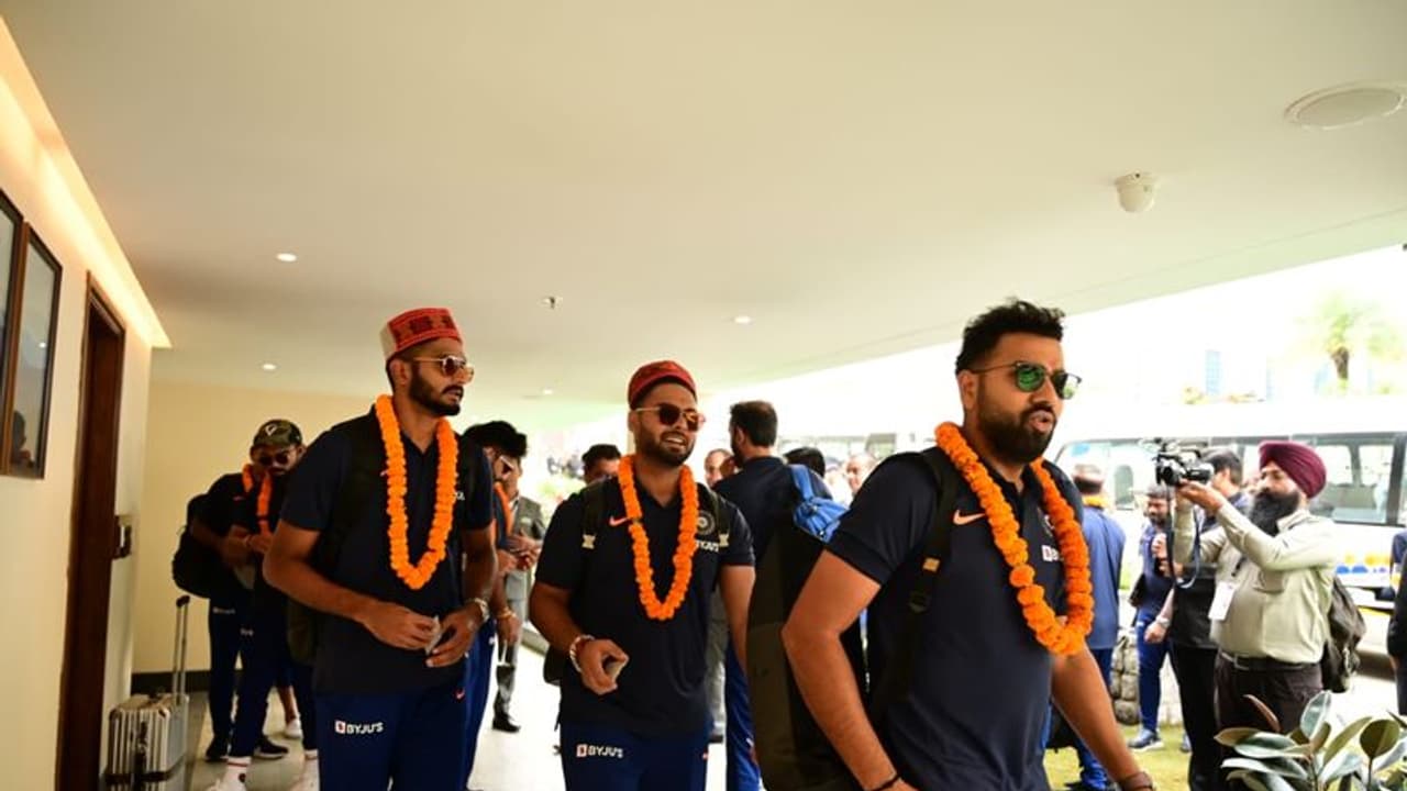 ಟೀಂ ಇಂಡಿಯಾಗೆ ಭದ್ರತೆ ನೀಡಲು ಚಂಡೀಗಢ ಪೊಲೀಸ್ ನಿರಾಕರಣೆ! ಟೀಂ ಇಂಡಿಯಾಗೆ ಭದ್ರತೆ ನೀಡಲು ಚಂಡೀಗಢ ಪೊಲೀಸ್ ನಿರಾಕರಣೆ!