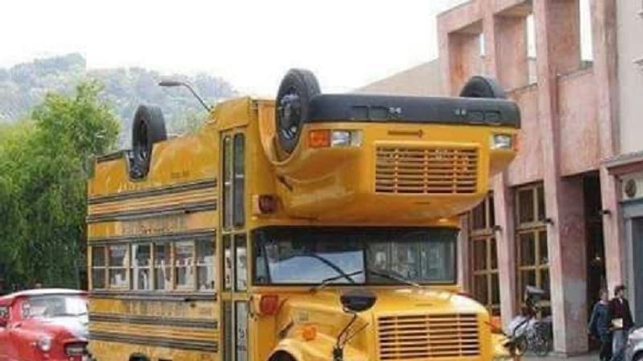 ಅಪರೂಪದ ಫೋಟೋಗೆ ಕ್ಯಾಪ್ಶನ್‌ ಸ್ಪರ್ಧೆ; ಉತ್ತರಕ್ಕೆ ಸುಸ್ತಾದ ಮಹೀಂದ್ರ!