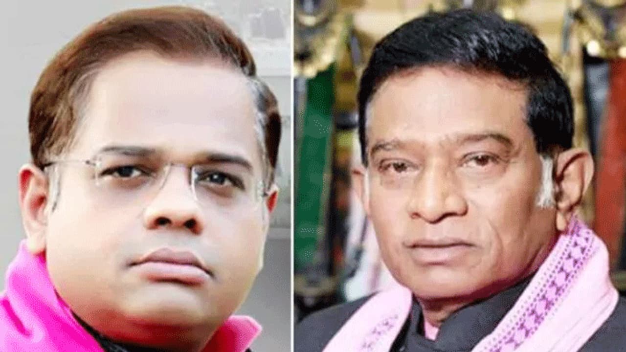 अजीत जोगी और उनके बेटे की जमानत खारिज, वकील ने बताया दोनों पर इसलिए दर्ज है FIR अजीत जोगी और उनके बेटे की जमानत खारिज, वकील ने बताया दोनों पर इसलिए दर्ज है FIR