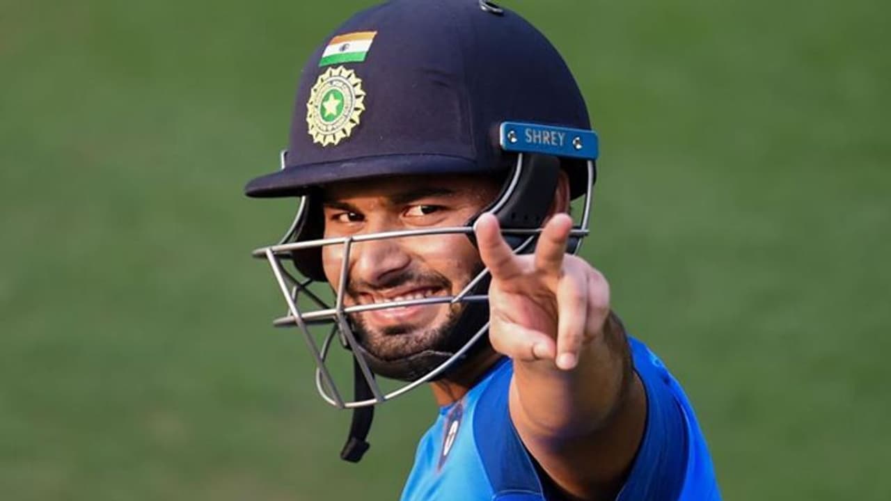 India vs South Africa T20 : शास्त्री के बाद बैटिंग कोच ने कहा, पंत उन शॉट्स को खेलें, जिनमें वह खास हैं India vs South Africa T20 : शास्त्री के बाद बैटिंग कोच ने कहा, पंत उन शॉट्स को खेलें, जिनमें वह खास हैं