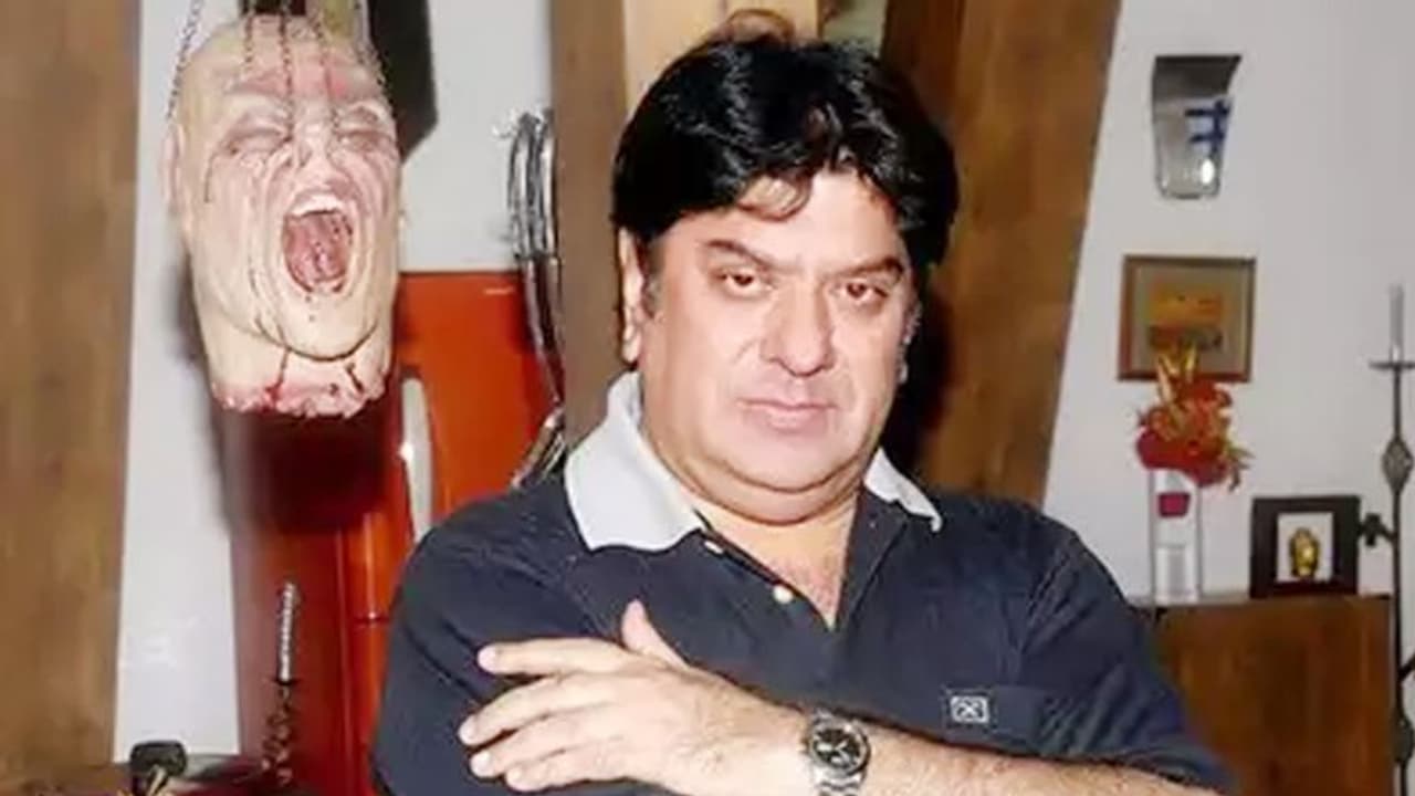 'विराना' और 'पुरानी हवेली' जैसी हॉरर फिल्म बनाने वाले इस डायरेक्टर का हुआ निधन 'विराना' और 'पुरानी हवेली' जैसी हॉरर फिल्म बनाने वाले इस डायरेक्टर का हुआ निधन