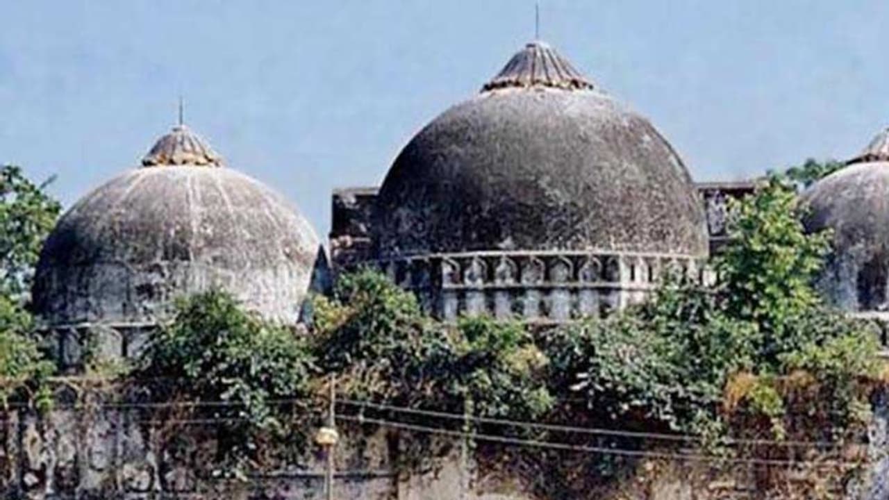 सुप्रीम कोर्ट का अयोध्या मामले में बड़ा बयान , कहा दोनों पक्ष चाहें तो वह मध्यस्थता के जरिए सुलझा सकते हैं मामला सुप्रीम कोर्ट का अयोध्या मामले में बड़ा बयान , कहा दोनों पक्ष चाहें तो वह मध्यस्थता के जरिए सुलझा सकते हैं मामला