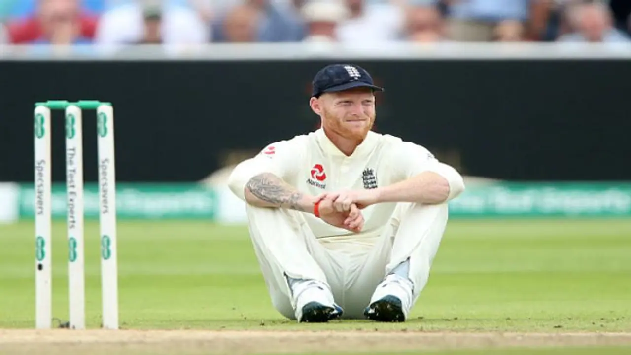 সংবাদপত্রে খোলসা ব্যক্তিগত জীবন, একহাত নিলেন ইংল্যান্ড অলরাউন্ডার সংবাদপত্রে খোলসা ব্যক্তিগত জীবন, একহাত নিলেন ইংল্যান্ড অলরাউন্ডার