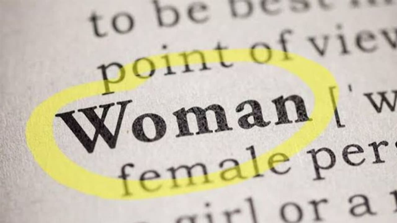 സ്ത്രീ എന്ന വാക്കിന്റെ പര്യായം ഇതൊക്കെയാണോ? ഓക്സ്ഫോര്ഡ് ഡിക്ഷ്ണറിക്കെതിരെ ഭീമഹര്ജി സ്ത്രീ എന്ന വാക്കിന്റെ പര്യായം ഇതൊക്കെയാണോ? ഓക്സ്ഫോര്ഡ് ഡിക്ഷ്ണറിക്കെതിരെ ഭീമഹര്ജി