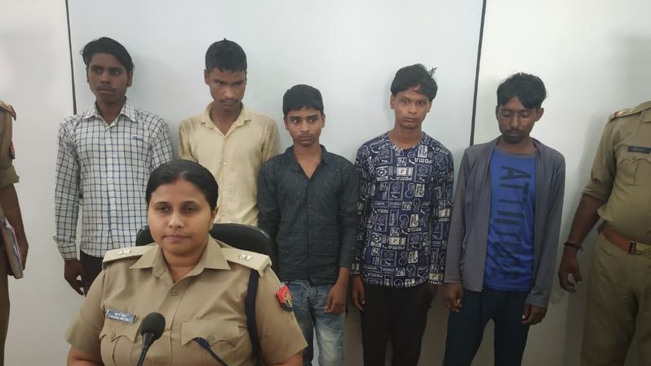 भाई को जेल से छुड़ाने के लिए बन गया बाइक चोर, पुलिस ने कर लिया गिरफ्तार भाई को जेल से छुड़ाने के लिए बन गया बाइक चोर, पुलिस ने कर लिया गिरफ्तार