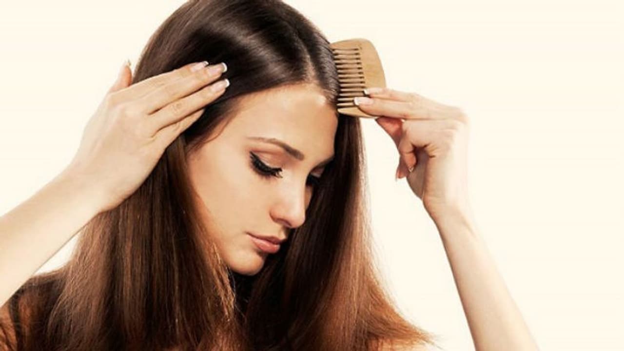 শ্যাম্পু ছাড়াই চুল রাখুন বশে, জেনে রাখুন এই টোটকাগুলি শ্যাম্পু ছাড়াই চুল রাখুন বশে, জেনে রাখুন এই টোটকাগুলি