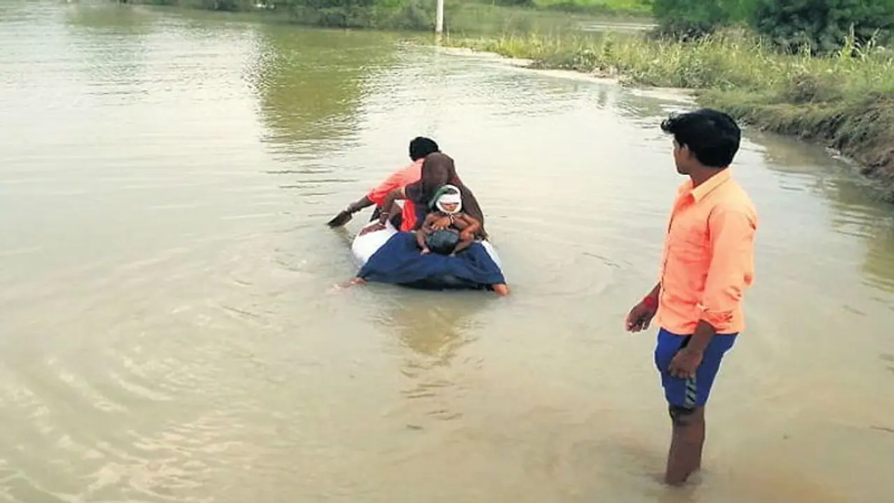 ಮೈಸೂರಲ್ಲಿ ಮತ್ತೆ ಭಾರೀ ಮಳೆ : ಜಮೀನು ಜಲಾವೃತ