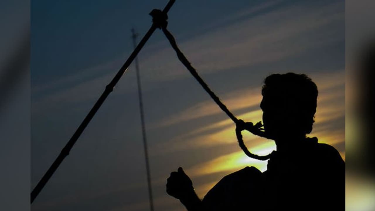 सूर्योदय से पहले ही क्यों दी जाती है फांसी? सूर्योदय से पहले ही क्यों दी जाती है फांसी?