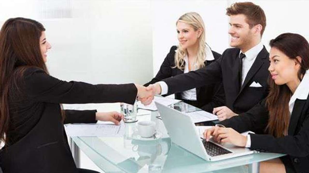 లాక్డౌన్ తర్వాతే కొత్త కొలువుల జోరు:తాజా సర్వే లాక్డౌన్ తర్వాతే కొత్త కొలువుల జోరు:తాజా సర్వే