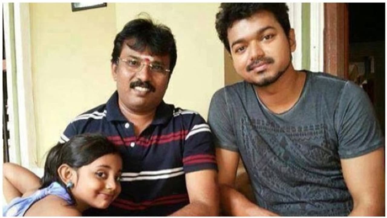 “நான் எப்போதுமே விஜய்யின் விசுவாசி தான்” பட விழாவில் தளபதிக்கு சப்போர்ட் செய்த இயக்குனர் பேரரசு!