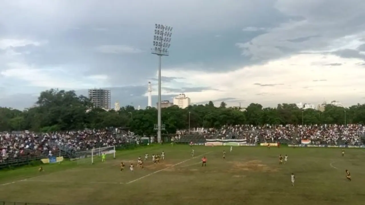 মিনি ডার্বিতে হার মোহনবাগানের, ভাবানীপুরকে হারিয়ে লিগ খেতাবের আরও কাছে পিয়ারলেস, শুক্রবার নামছে ইস্টবেঙ্গল