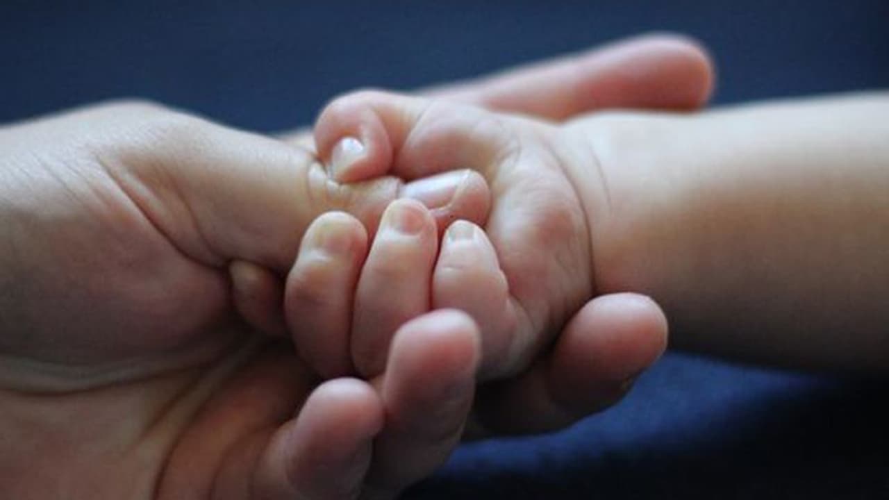 ചിലർ പറയുന്നത് ഒരു കുട്ടി മതി, മറ്റ് ചിലർ പറയുന്നത് കുട്ടികളെ വേണ്ടാ എന്നാണ്; ഡോ.ഷിനു ശ്യാമളന്റെ കുറിപ്പ്