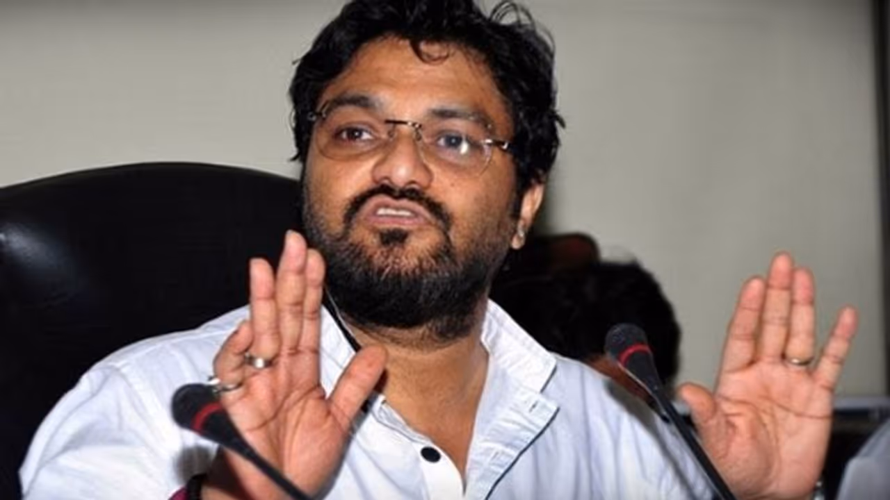 শিক্ষাগত যোগ্যতা নিয়ে প্রশ্ন, মুসলিম যুবককে বাংলাদেশে পাঠানোর হুমকি বাবুলের শিক্ষাগত যোগ্যতা নিয়ে প্রশ্ন, মুসলিম যুবককে বাংলাদেশে পাঠানোর হুমকি বাবুলের