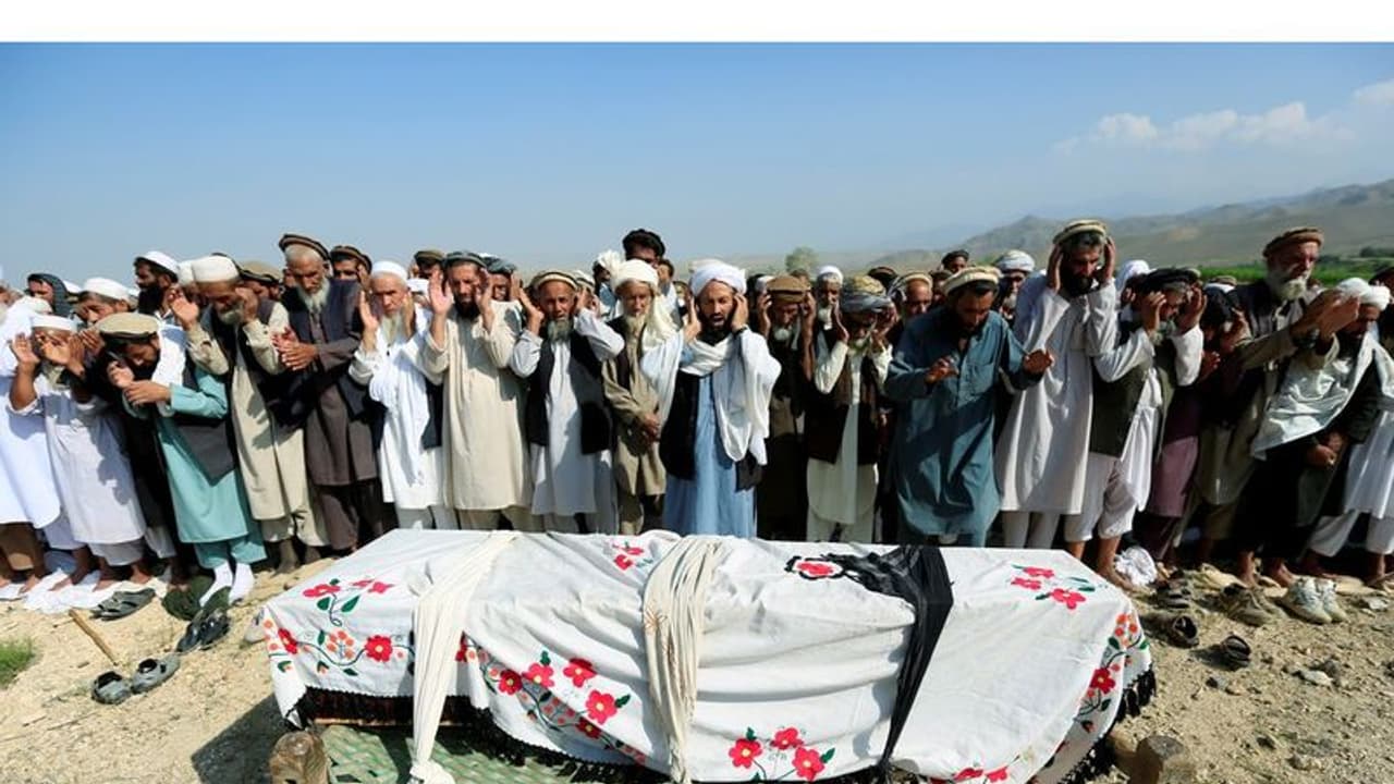 അമേരിക്കന് ഡ്രോണ് ആക്രമണം: അഫ്ഗാനിസ്ഥാനില് 30 കര്ഷകര് കൊല്ലപ്പെട്ടു അമേരിക്കന് ഡ്രോണ് ആക്രമണം: അഫ്ഗാനിസ്ഥാനില് 30 കര്ഷകര് കൊല്ലപ്പെട്ടു