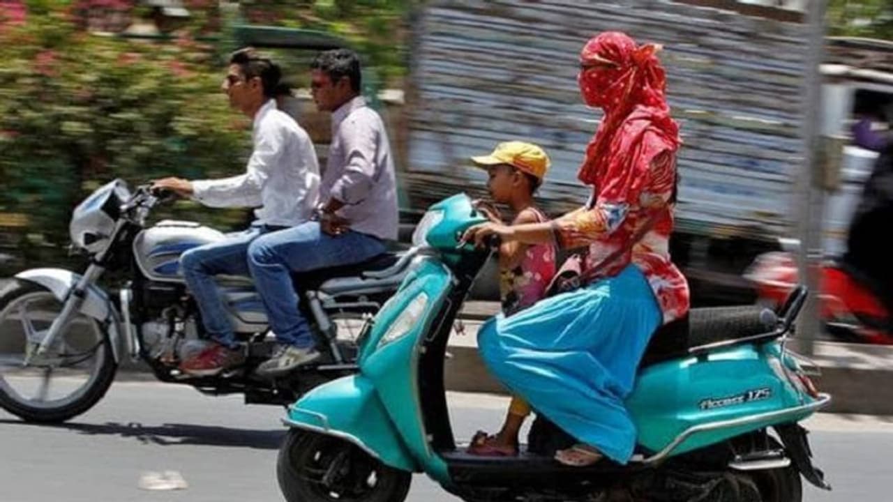 ದುಬಾರಿ ದಂಡ ಎಫೆಕ್ಟ್: ಆಗಸ್ಟಲ್ಲಿ ಎಲ್‌ಎಲ್‌ಆರ್‌ ಪಡೆದವರು 34000 ಕ್ಕೂ ಹೆಚ್ಚು!