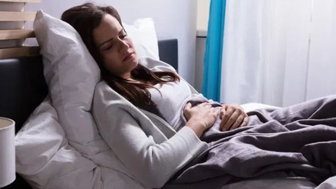 ആര്‍ത്തവസമയത്തെ അസ്വസ്ഥതകൾ കുറയ്ക്കാൻ ഇതാ 3 ഈസി ടിപ്സ്...