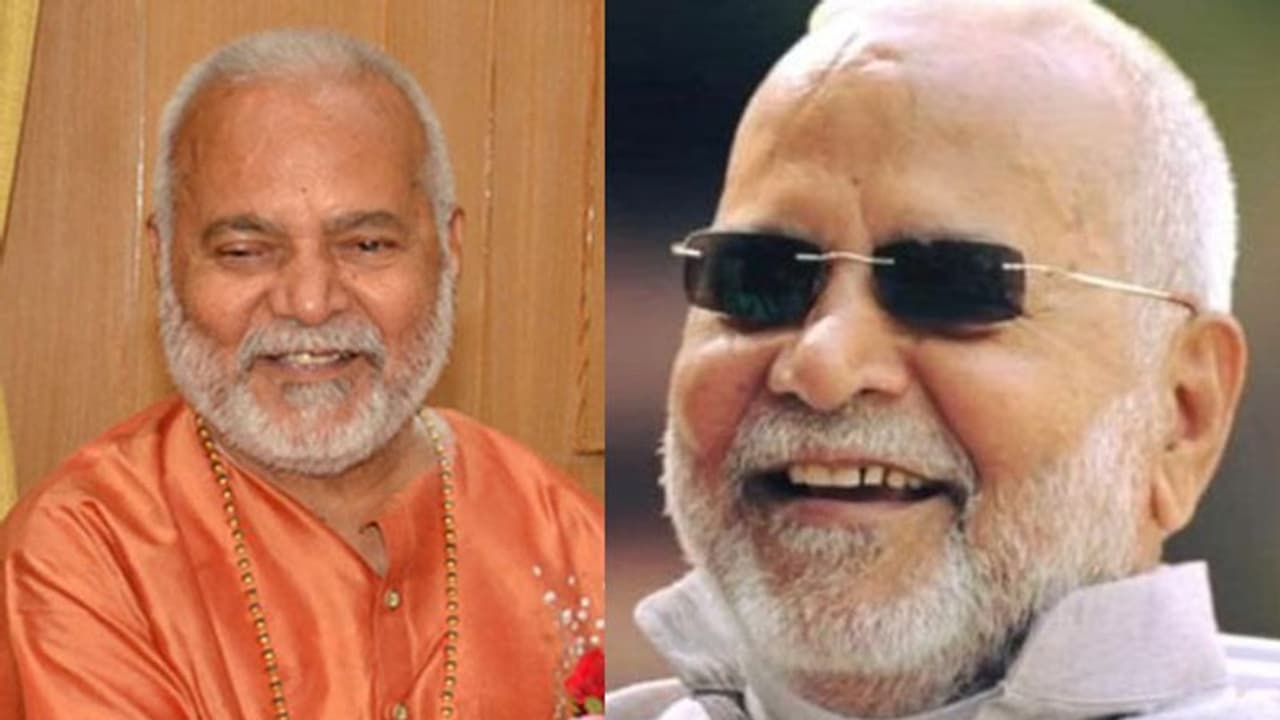 വാജ്പേയി മന്ത്രിസഭയിലെ സഹമന്ത്രി, ഇപ്പോൾ പീഡനക്കുറ്റത്തിന് അറസ്റ്റിൽ, ആരാണ് സ്വാമി ചിന്മയാനന്ദ്? വാജ്പേയി മന്ത്രിസഭയിലെ സഹമന്ത്രി, ഇപ്പോൾ പീഡനക്കുറ്റത്തിന് അറസ്റ്റിൽ, ആരാണ് സ്വാമി ചിന്മയാനന്ദ്?