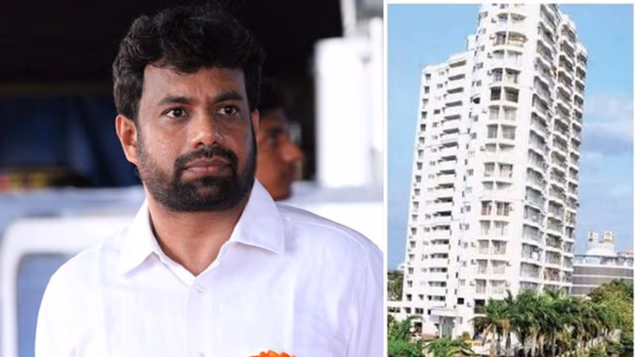 ഫ്ലാറ്റ് പൊളിക്കുന്നത് തടയാന് ചെറുവിരല് അനക്കിയിട്ടില്ല,കബളിപ്പിച്ചത് ബിൽഡർമാർ; വിശദീകരണവുമായി ജോണ് ബ്രിട്ടാസ് ഫ്ലാറ്റ് പൊളിക്കുന്നത് തടയാന് ചെറുവിരല് അനക്കിയിട്ടില്ല,കബളിപ്പിച്ചത് ബിൽഡർമാർ; വിശദീകരണവുമായി ജോണ് ബ്രിട്ടാസ്