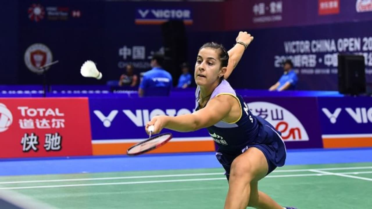 চিকিৎসক স্বাস্থ্যকর্মীদের লড়াইকে সেলাম জানিয়ে অলিম্পিক স্বর্ণপদক তুলে দিচ্ছেন মারিন চিকিৎসক স্বাস্থ্যকর্মীদের লড়াইকে সেলাম জানিয়ে অলিম্পিক স্বর্ণপদক তুলে দিচ্ছেন মারিন