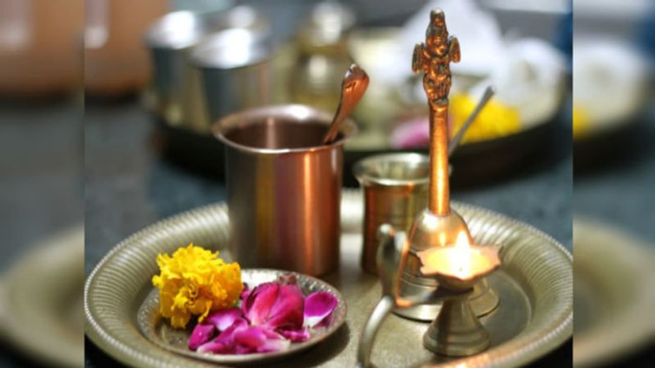 ভাদ্রের শেষ দিন পালিত হয় অরন্ধন, রইল পুজোর মাহাত্ম্য, জেনে নিন কোন কোন পদ রাঁধা হয় এদিন ভাদ্রের শেষ দিন পালিত হয় অরন্ধন, রইল পুজোর মাহাত্ম্য, জেনে নিন কোন কোন পদ রাঁধা হয় এদিন