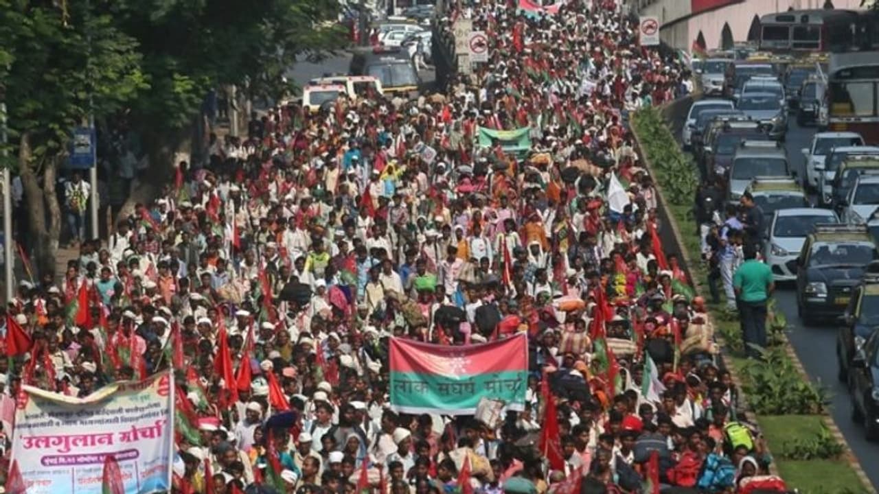 ആവശ്യങ്ങള്‍ അംഗീകരിക്കാമെന്ന് കേന്ദ്രം: കര്‍ഷകര്‍ കിസാന്‍ മാര്‍ച്ച് അവസാനിപ്പിച്ചു