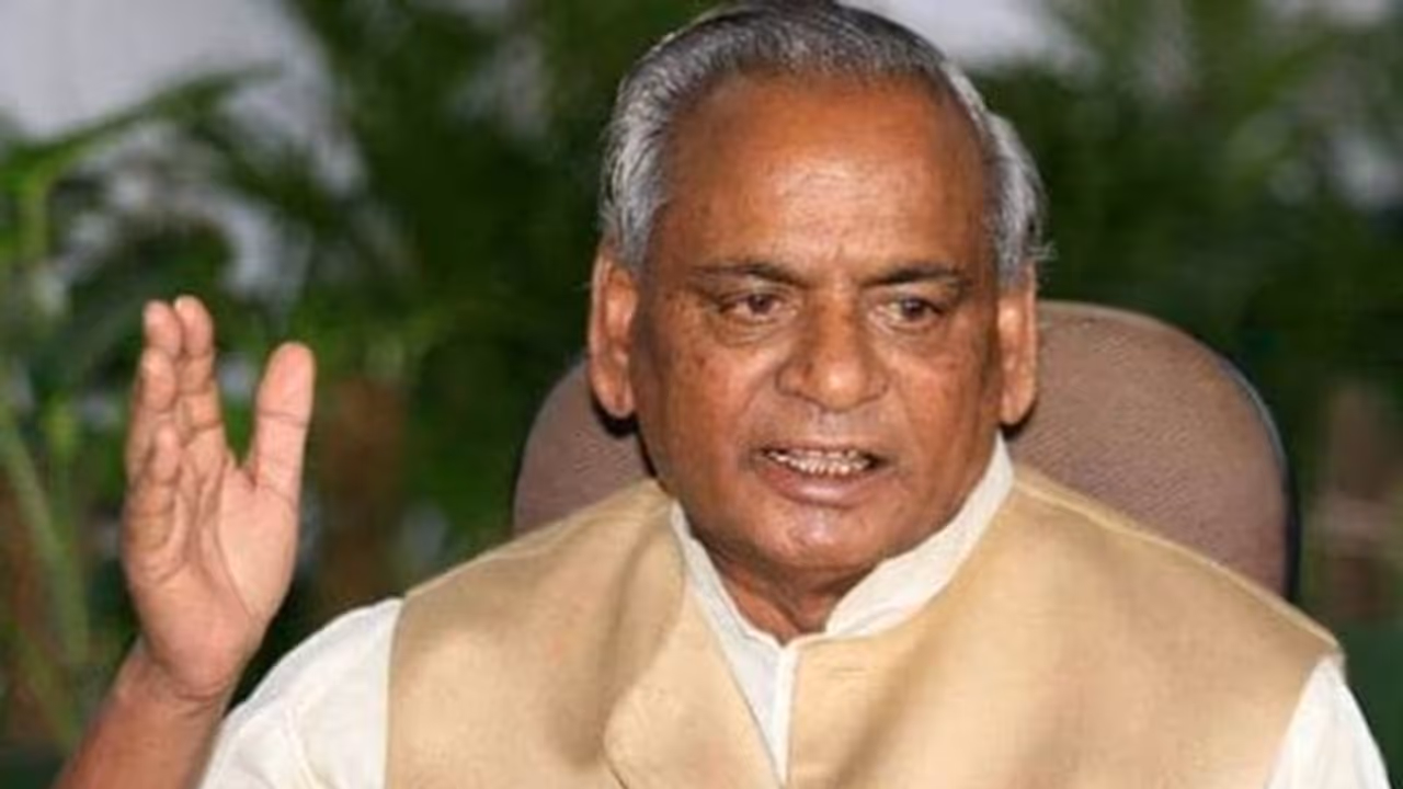 कल्याण के खिलाफ CBI की स्पेशल कोर्ट ने जारी किया समन, 27 सितंबर को पेश होने का आदेश कल्याण के खिलाफ CBI की स्पेशल कोर्ट ने जारी किया समन, 27 सितंबर को पेश होने का आदेश