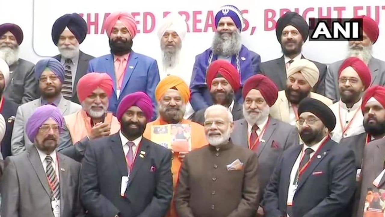 Sikh community in Houston thanks 'Tiger' PM Modi for Kartarpur Corridor